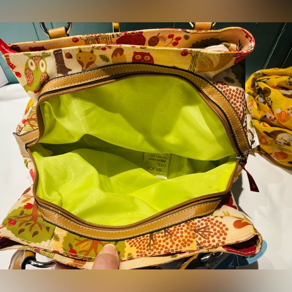 🌺Lilly Bloom Maggie Satchel with Scarf - Picture 8 of 12